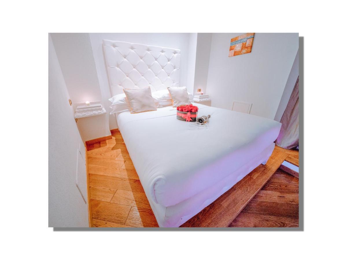 Maison Spagna Suites ローマ エクステリア 写真